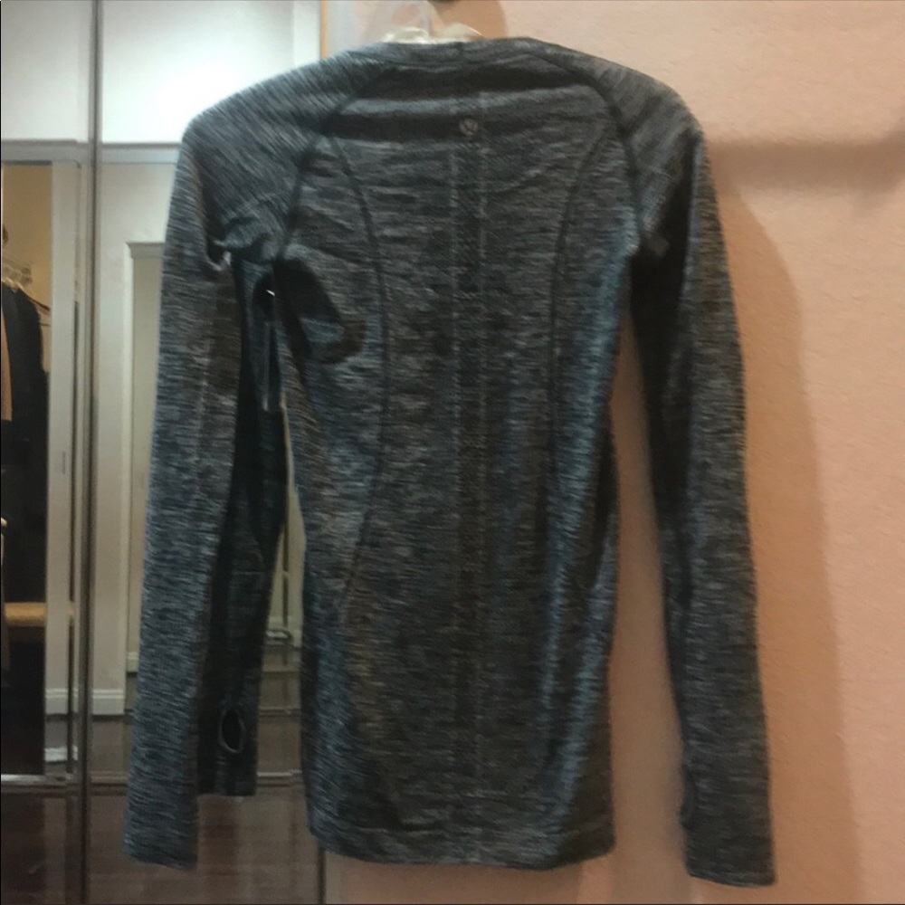 Lululemon long sleeve swiftly - Picture 2 of 2